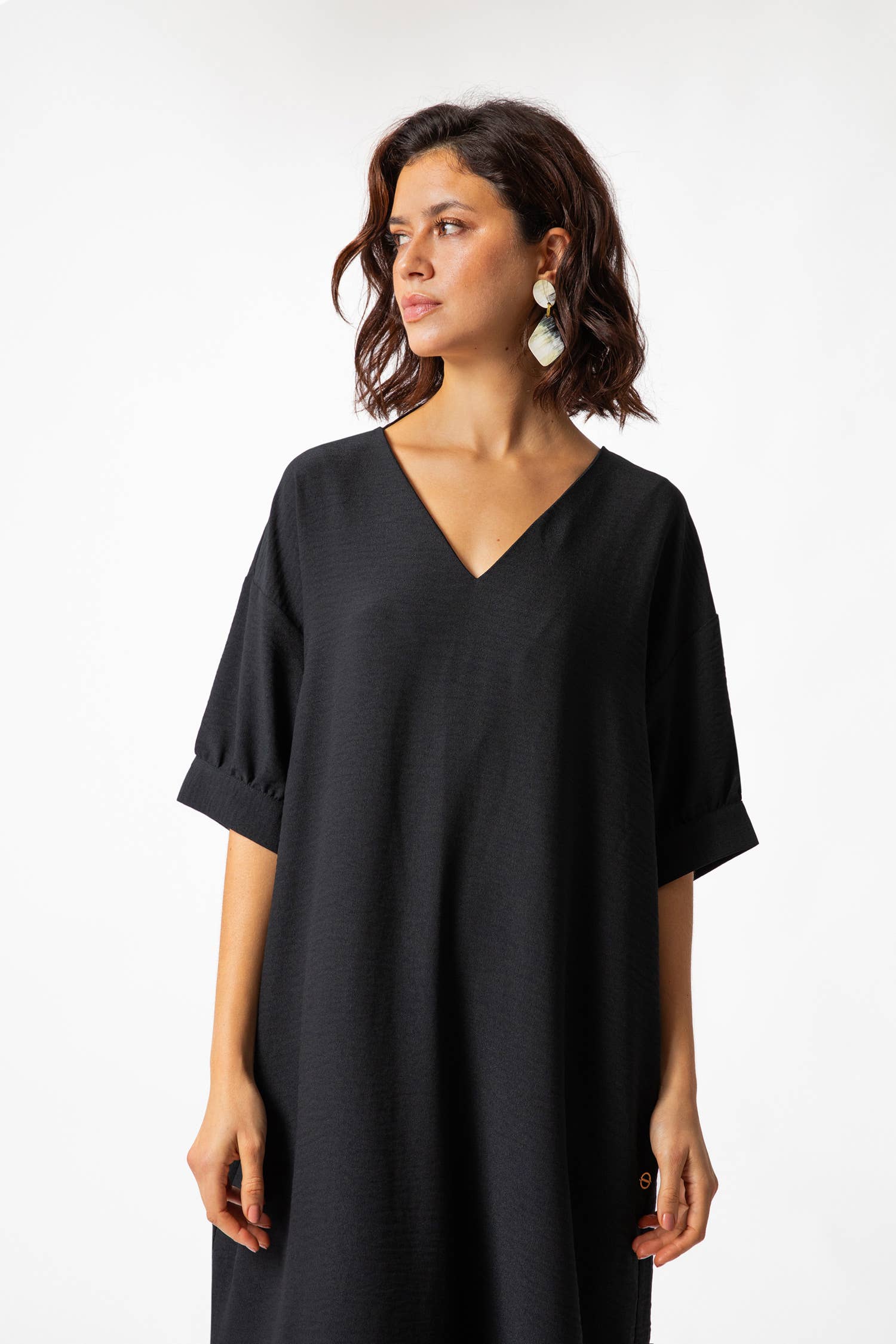 V neck short dress        (404635-1): M