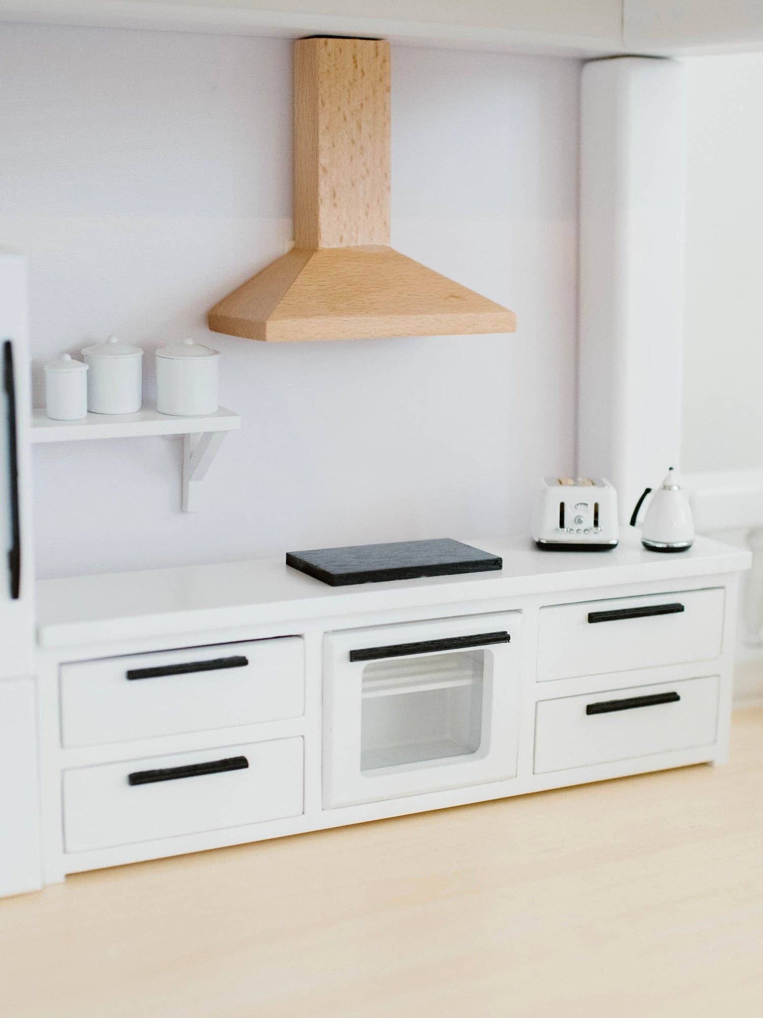 Dollhouse Straight Kitchen Base Cabinets Cooktop Oven White