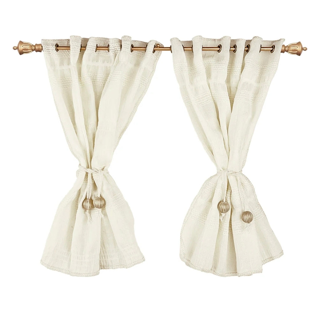 *NEW* Window curtains 1/6 Scale - yarn