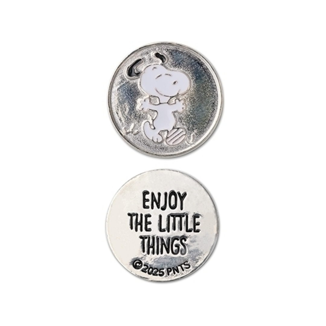 Peanuts® Snoopy Pocket Token