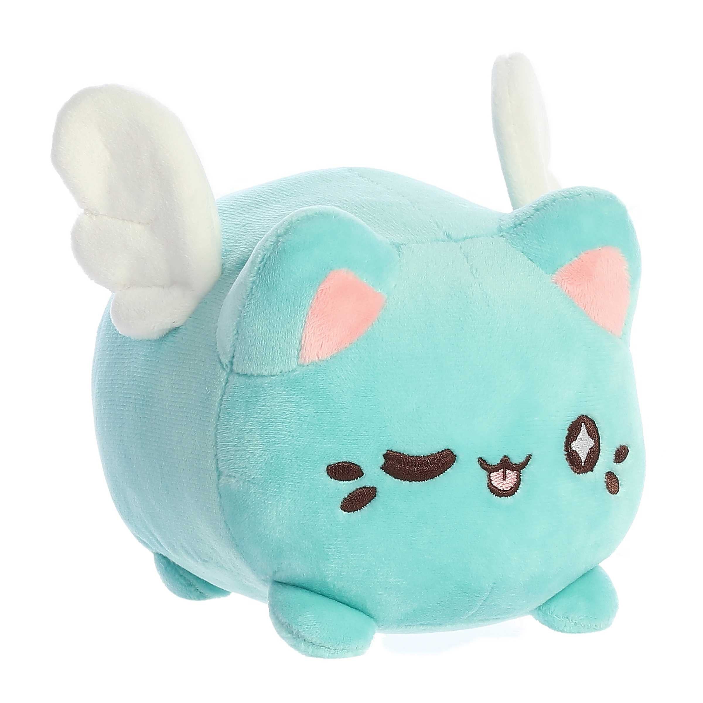 7" Candy Heart Mint Meowchi