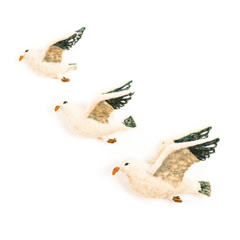Flying Seagull Wall Trio