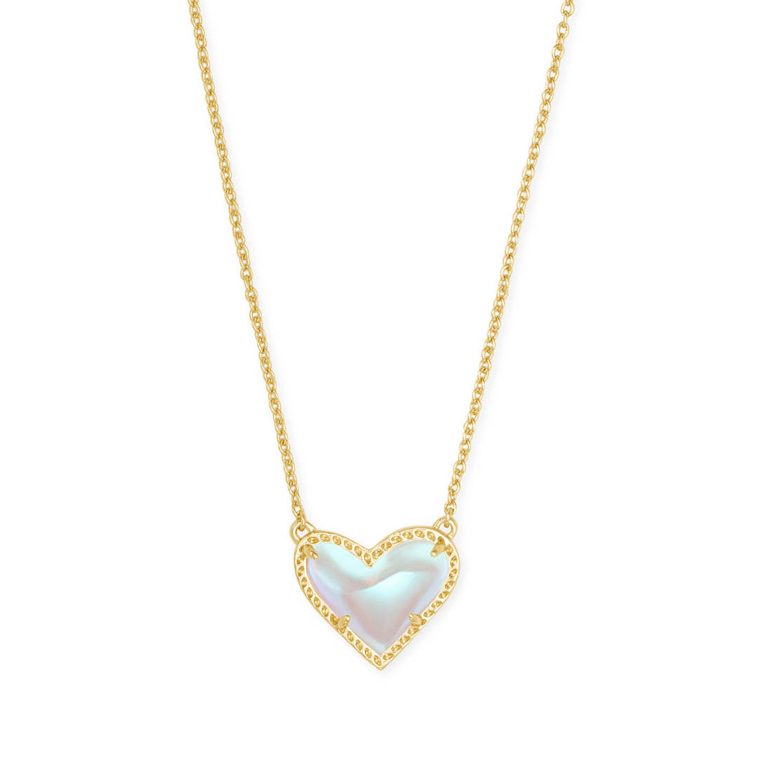 Kendra Scott Ari Heart Gold Short Pendant Necklace in Dichroic Glass
