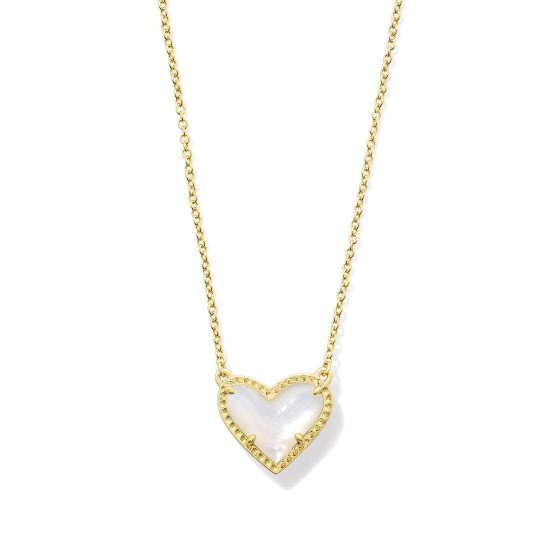 Kendra Scott Ari Heart Gold Pendant Necklace in Ivory Mother of Pearl