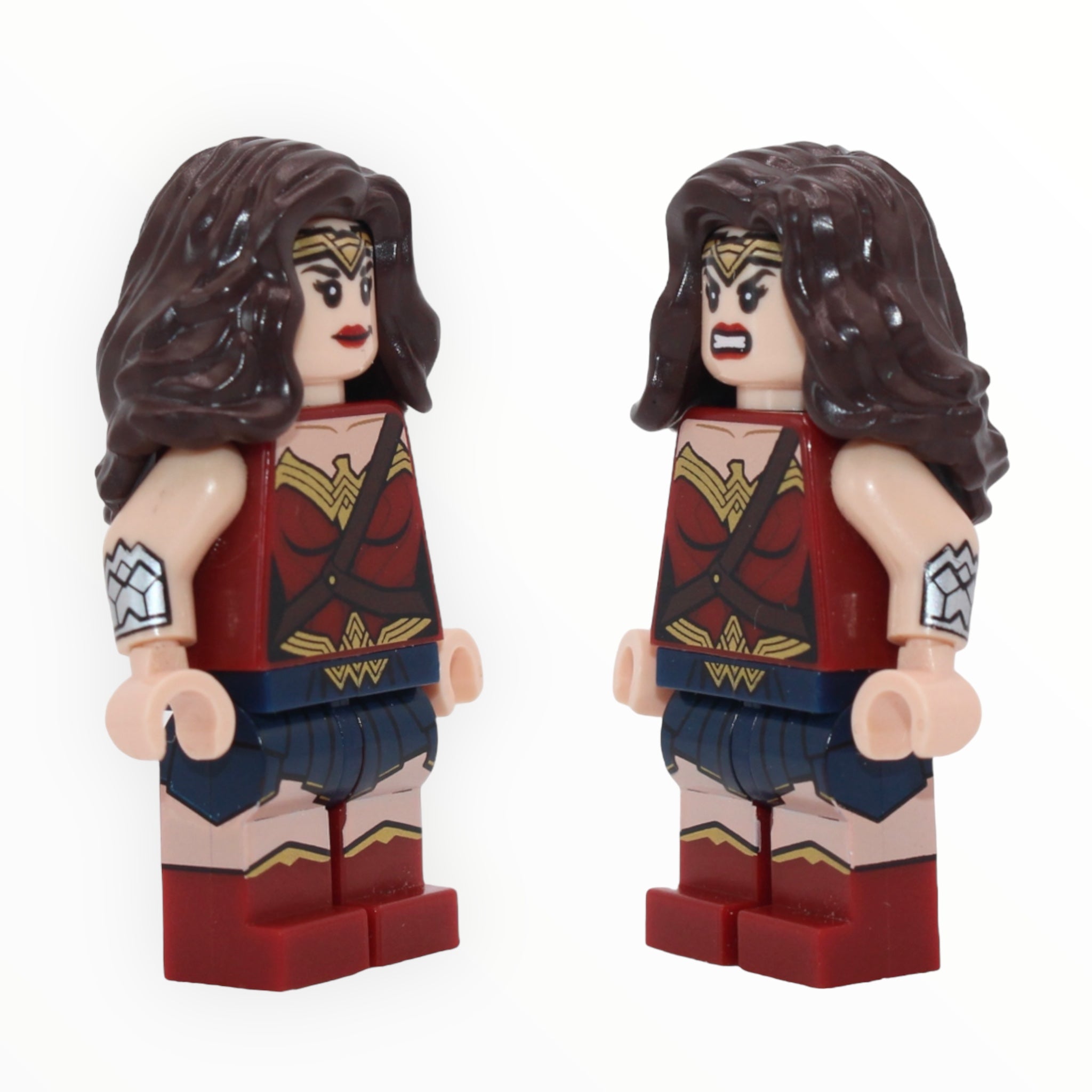 Wonder Woman (Justice League, dark red torso and boots, 2016)
