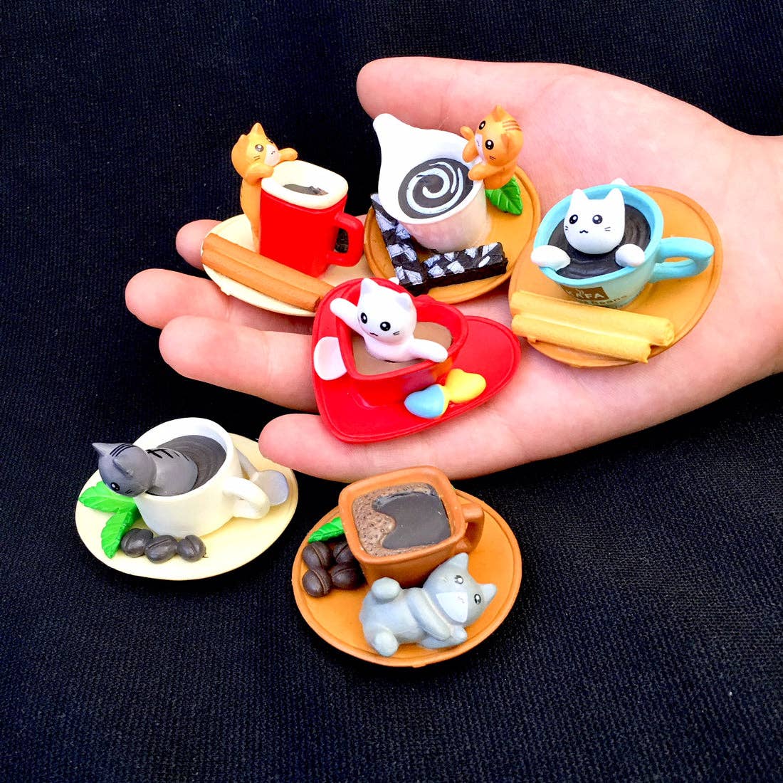 Cafe Cat Figurines Blind Box