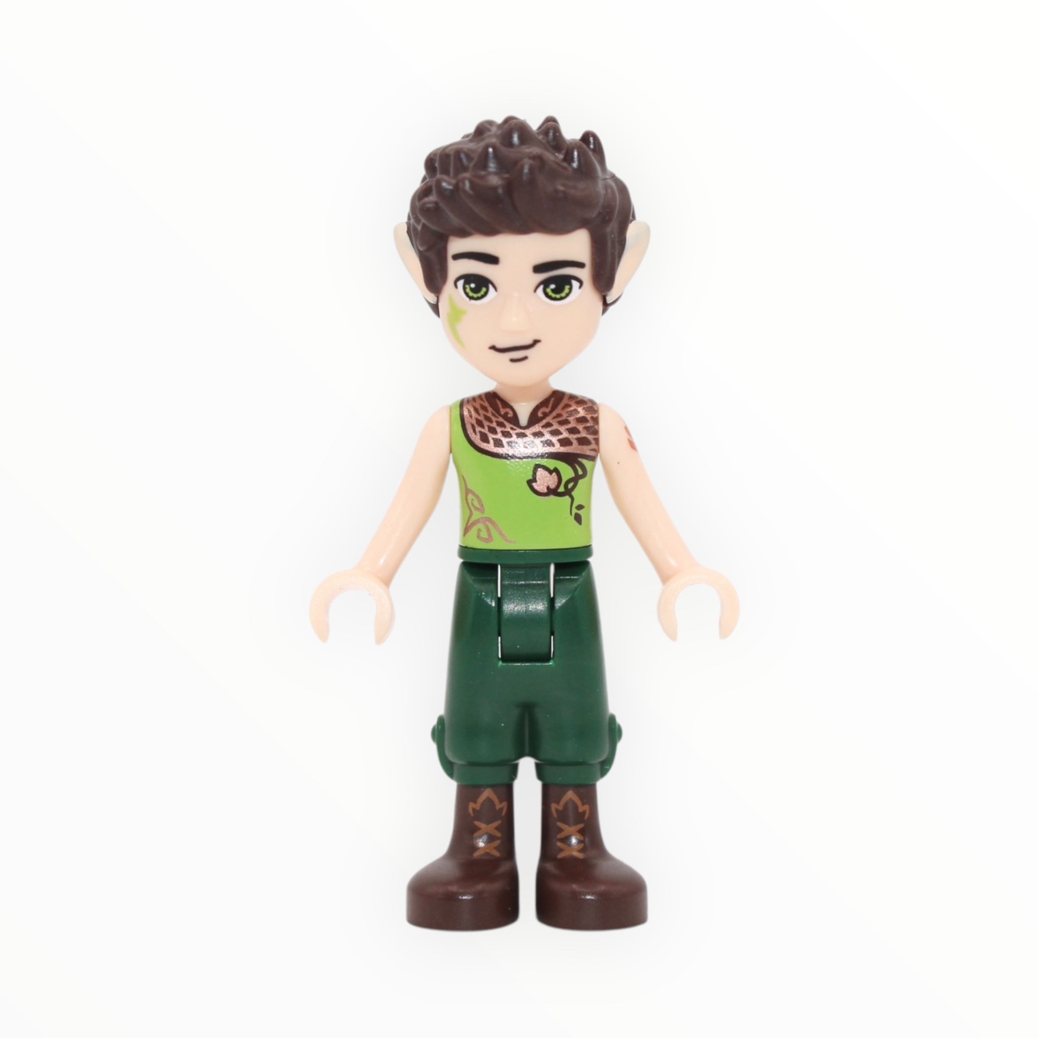 Farran Leafshade (dark green pants, boots)