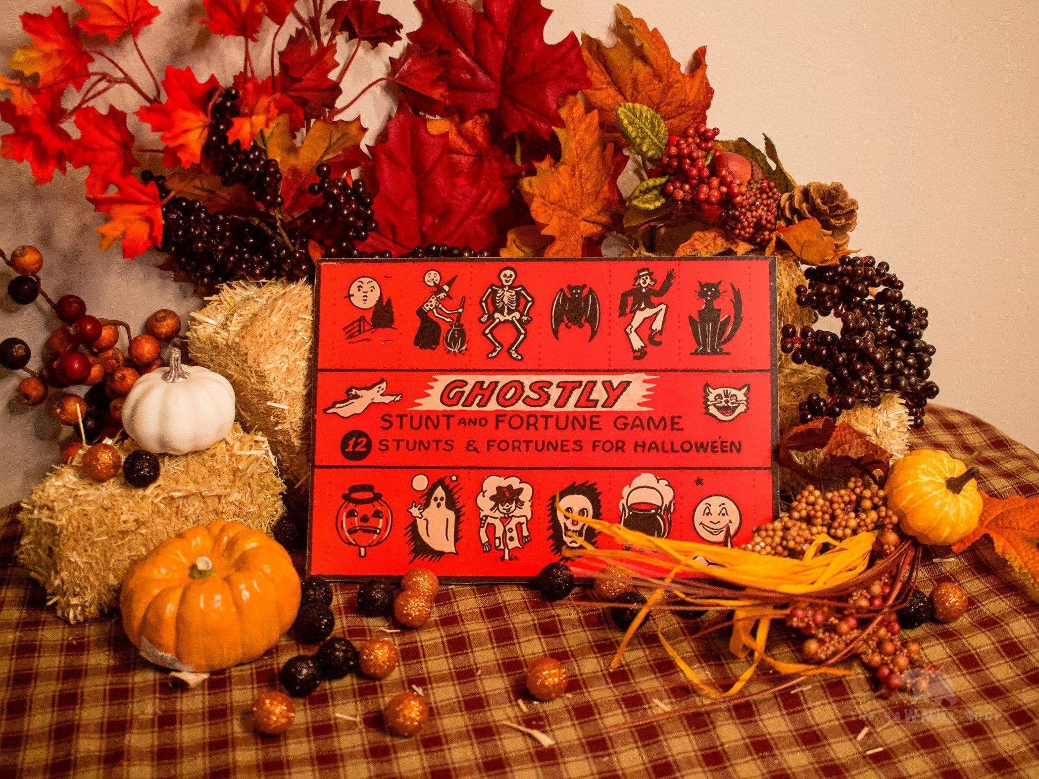 Halloween Ghostly Fortune Game Box Cutout: 10x7