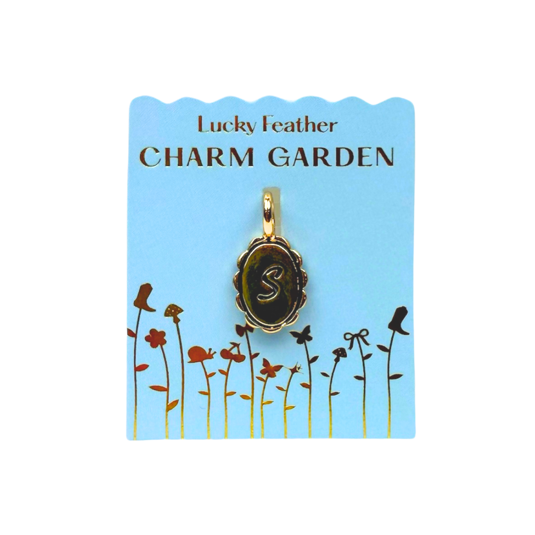 Charm Garden - Scalloped Initial Charm - Gold - S