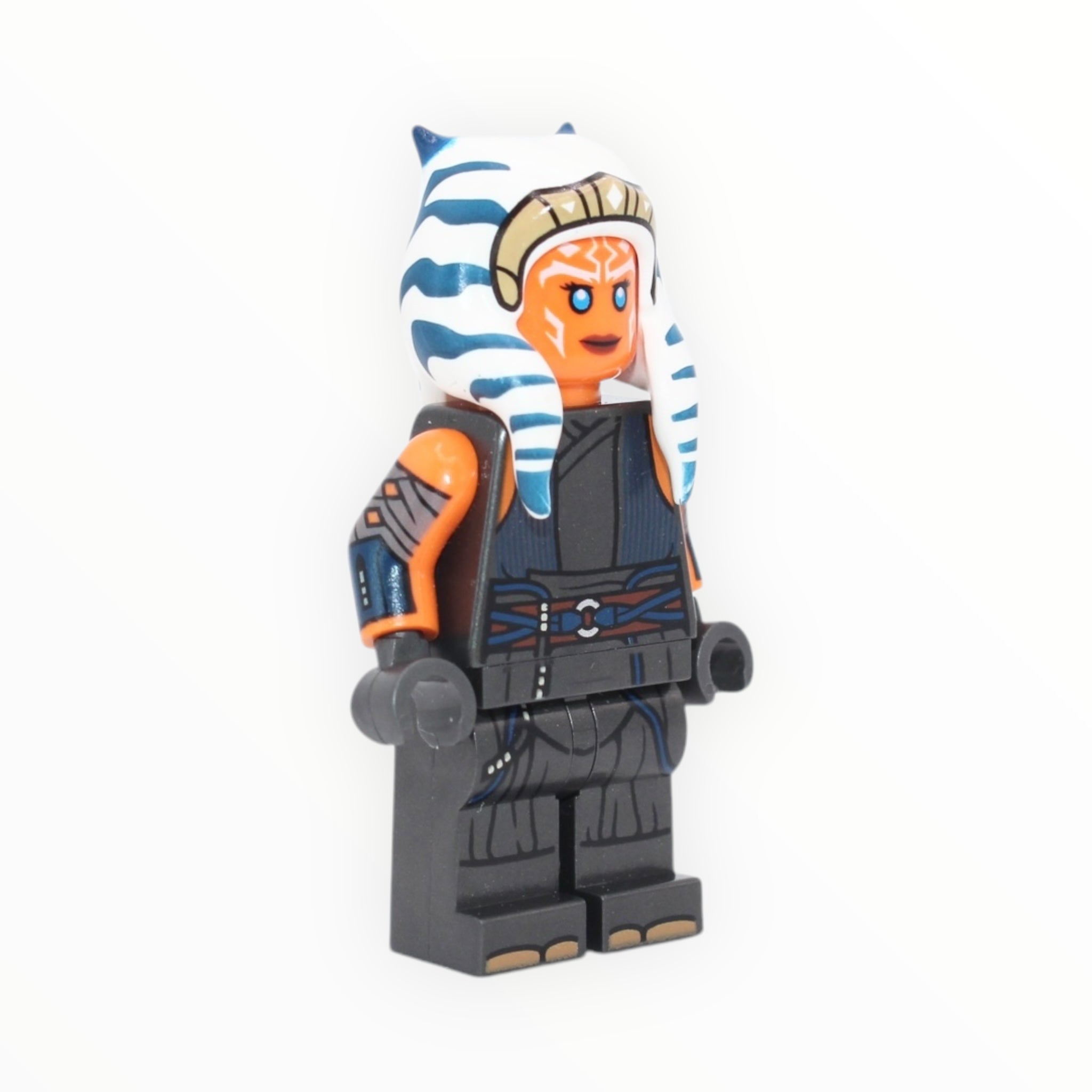 Ahsoka Tano (printed arms, pearl dark gray outfit)
