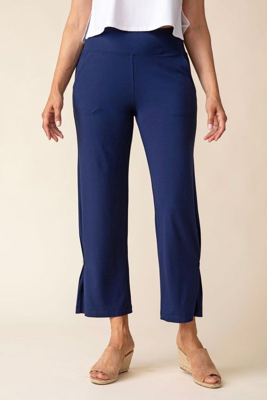 Core Travel Ankle Pleat Pant