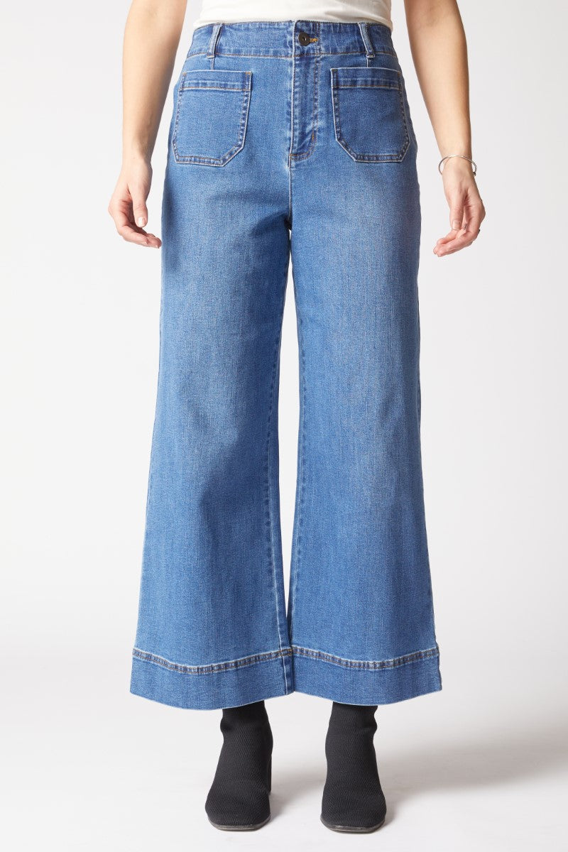 Wide Leg Ankle Jean
