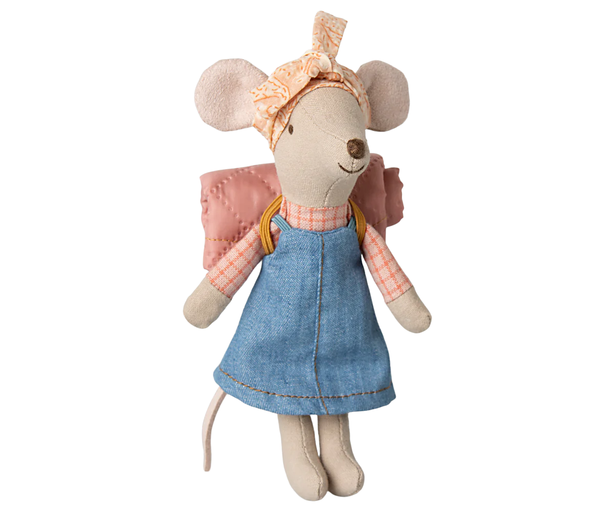 Hiker mouse, Big sister SpS25