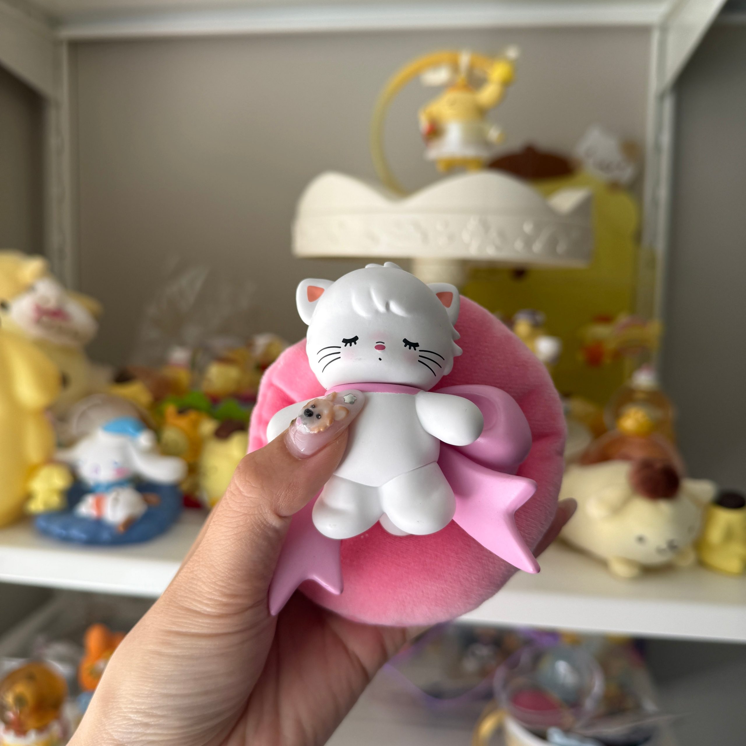 Sample Sale - Figures (Section A)