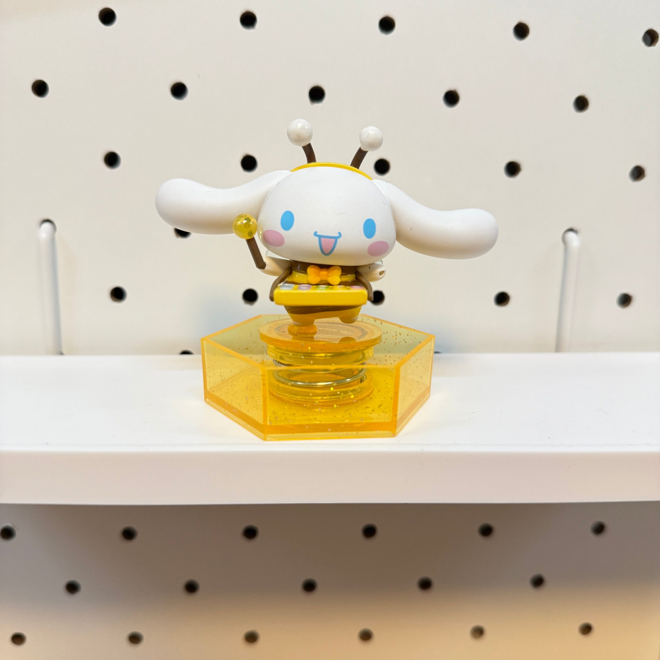 Sample Sale - Figures (Section B)