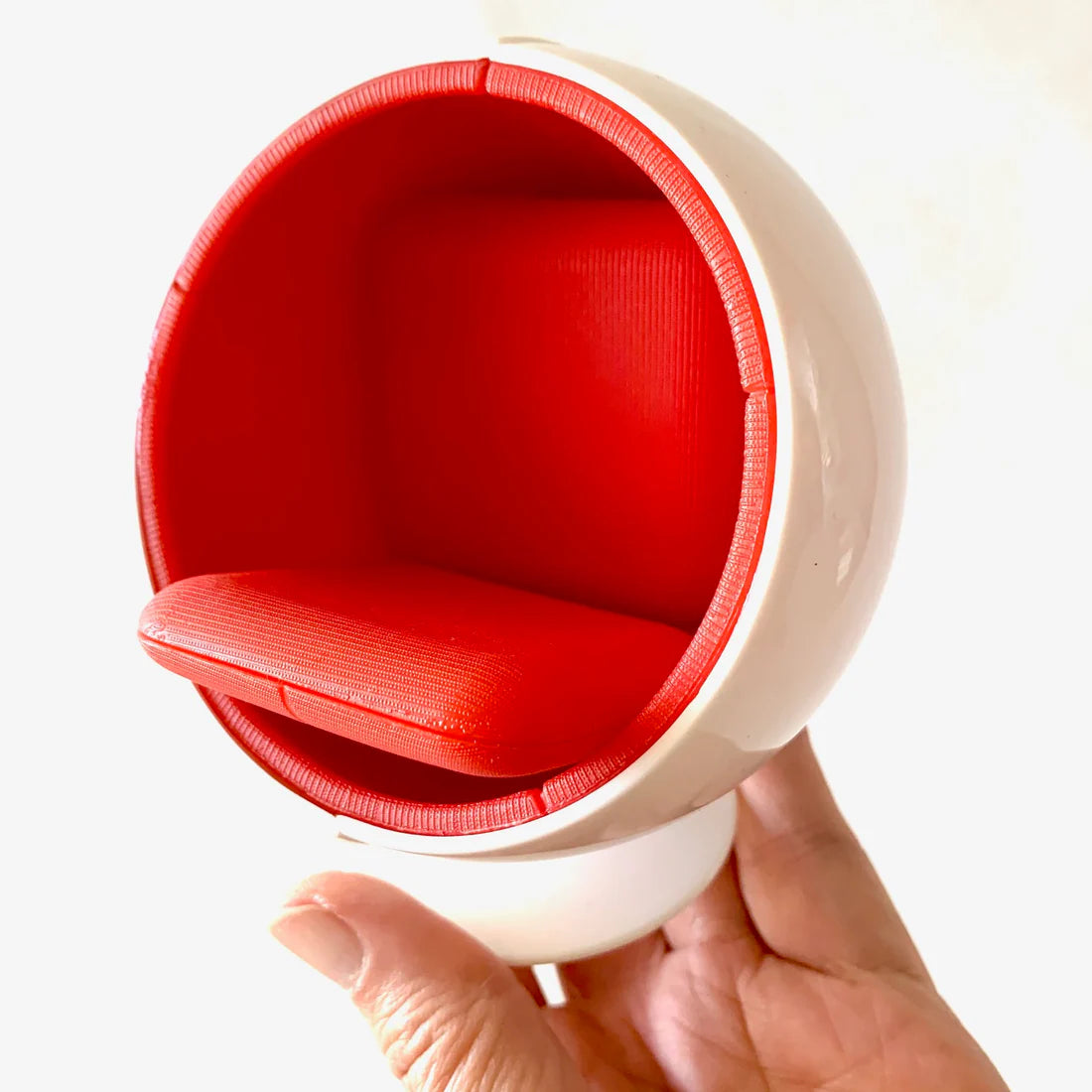 Miniature Classic Chair replica - Red Ball