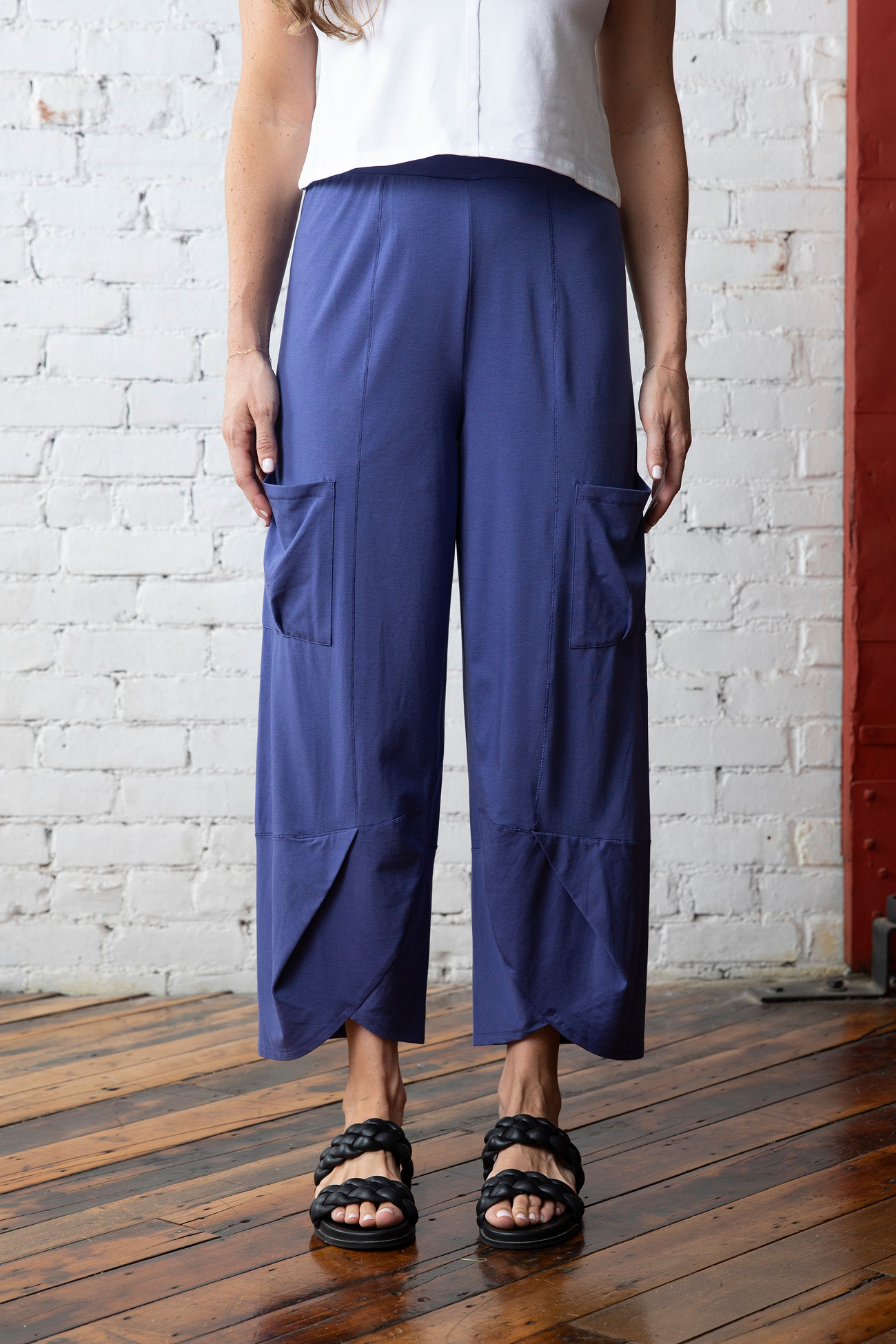 Zanna Patch Pocket Pant