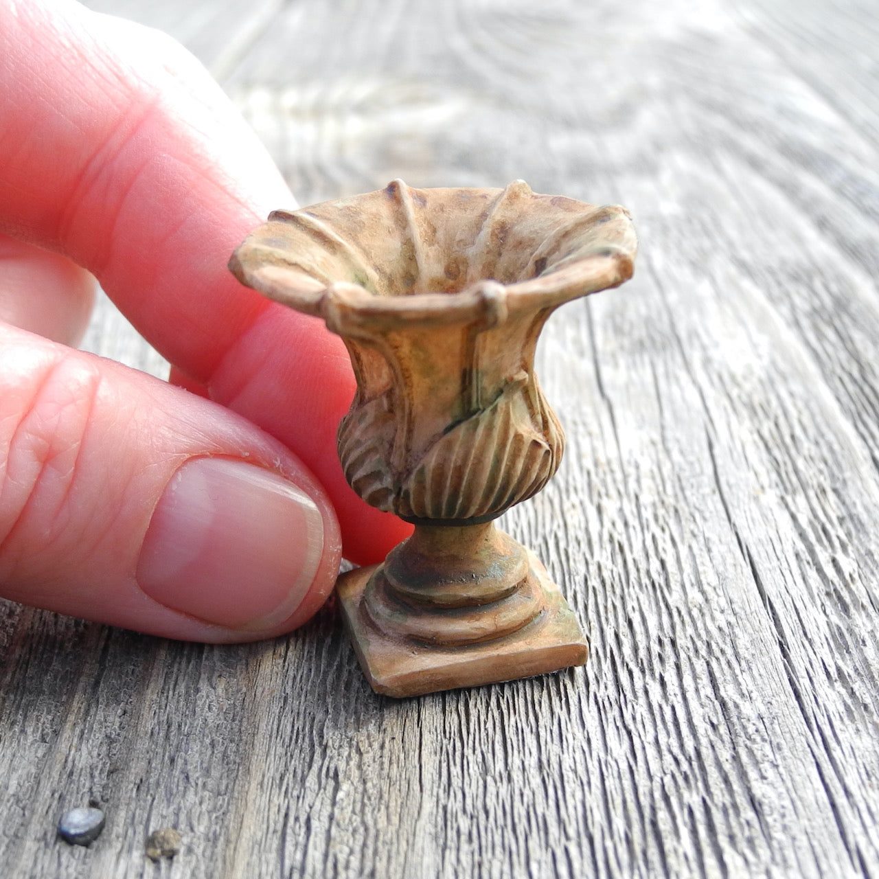 Miniature Tulip Urn