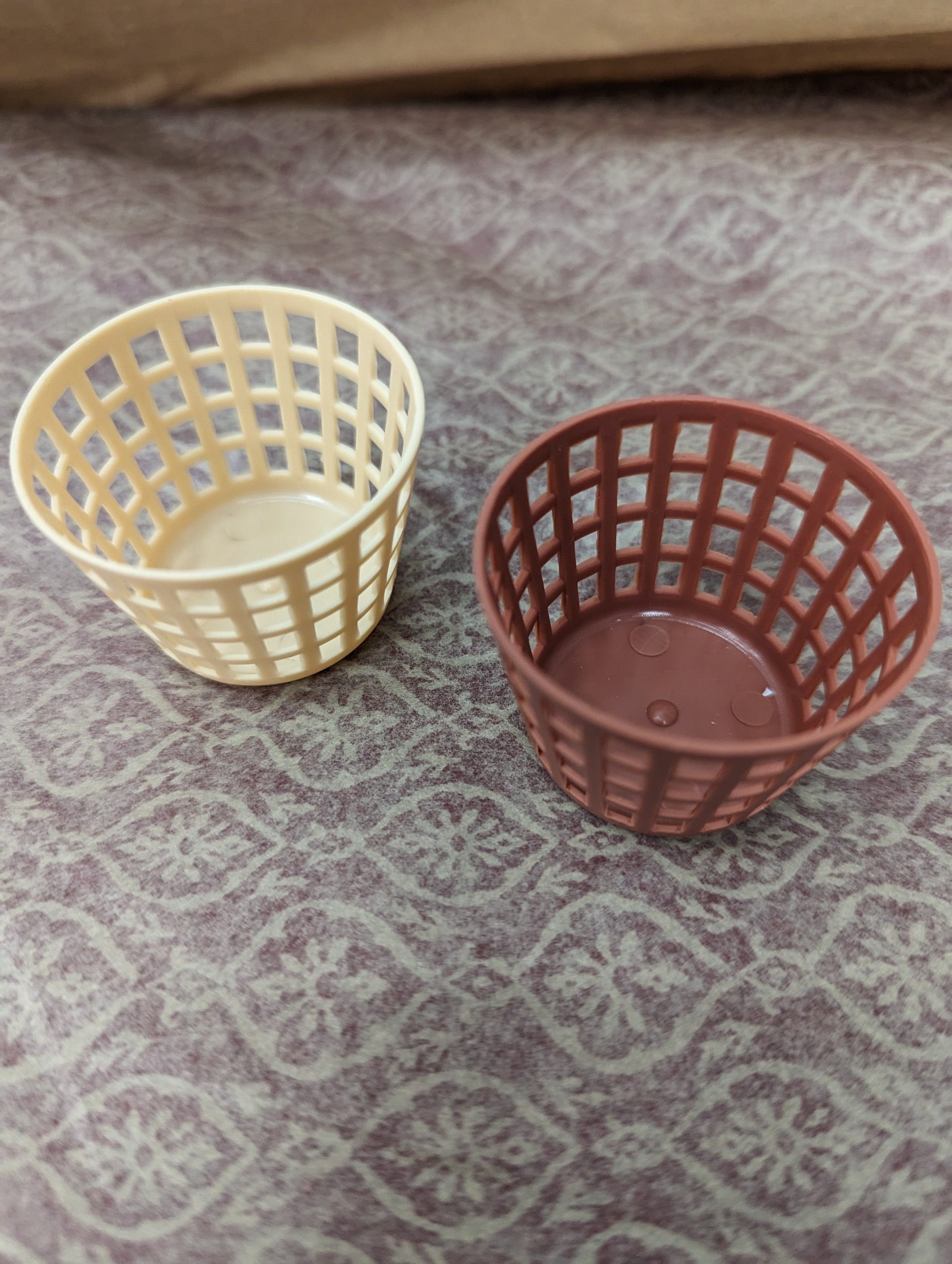 Dollhouse laundry basket