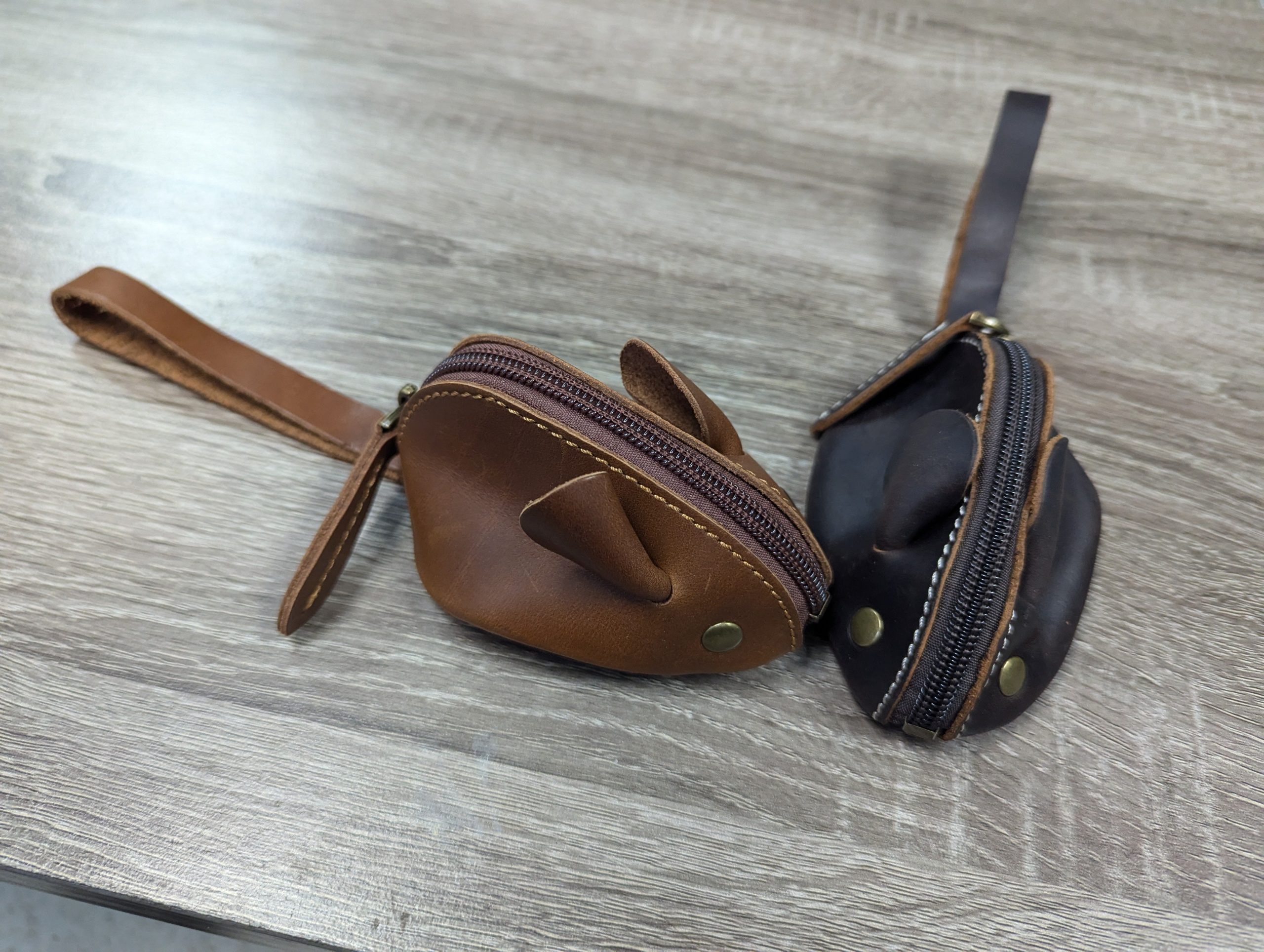 Leather Mouse Coin Purse (Choose color)