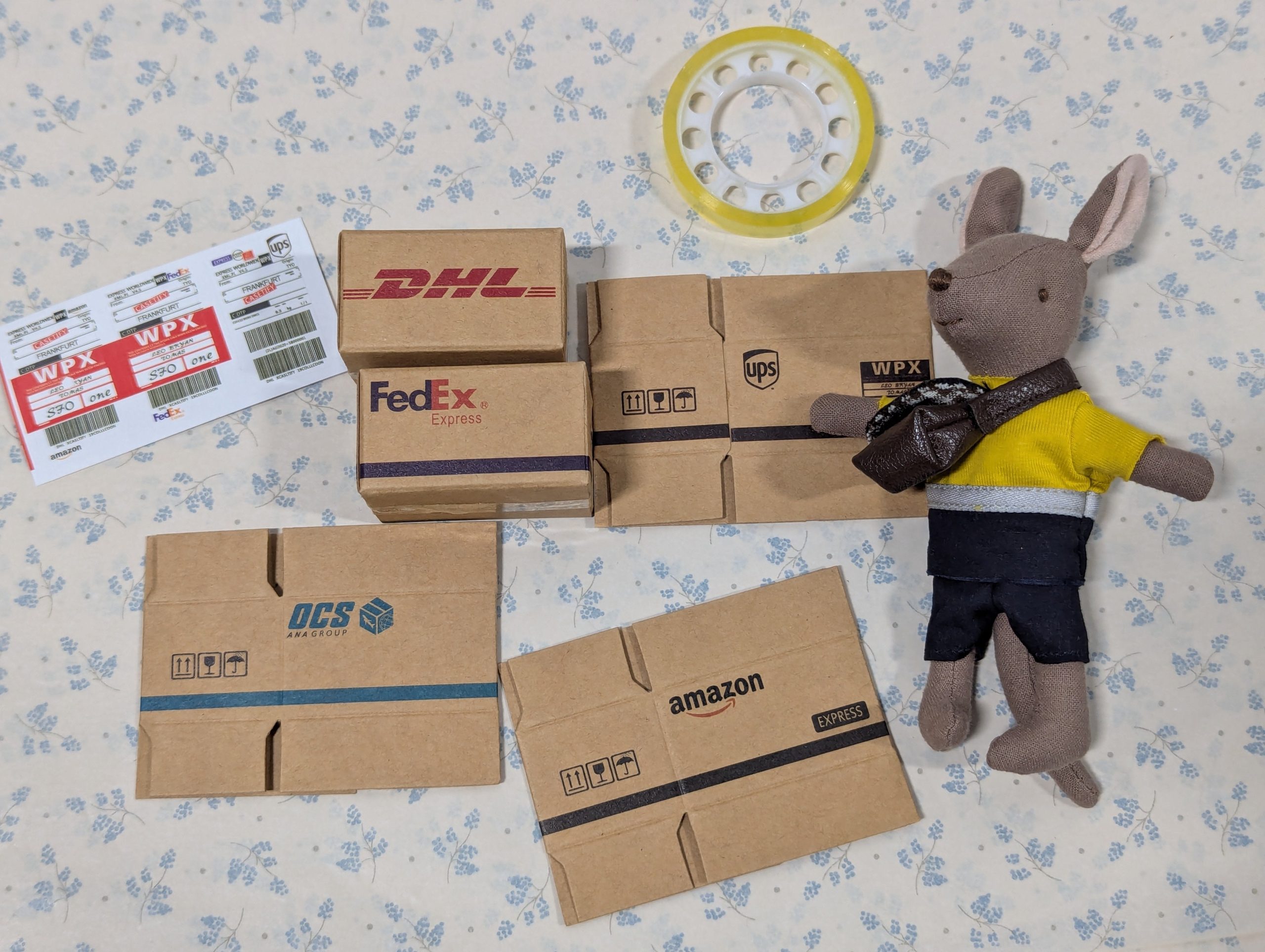 Miniature postal boxes (set of 5)