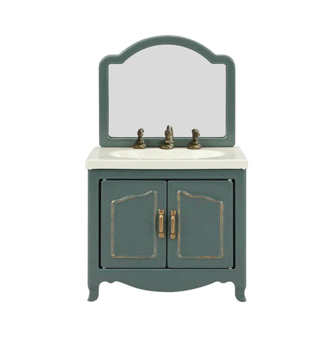 Bathroom Sink Dollhouse -Green 1/12 Scale Dollhouse Miniature