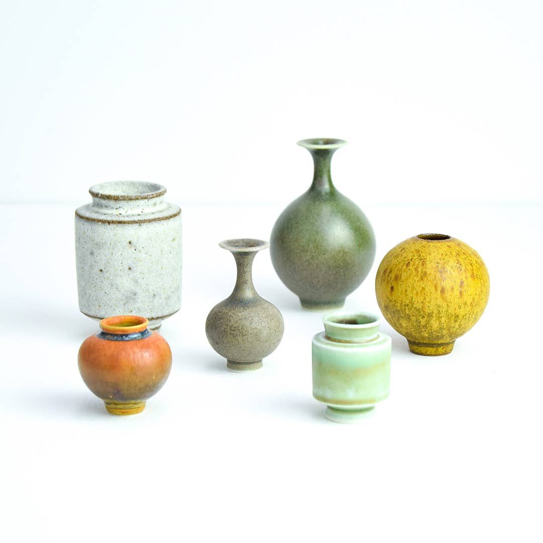 Miniature Pot Natural matte Assorted: Small