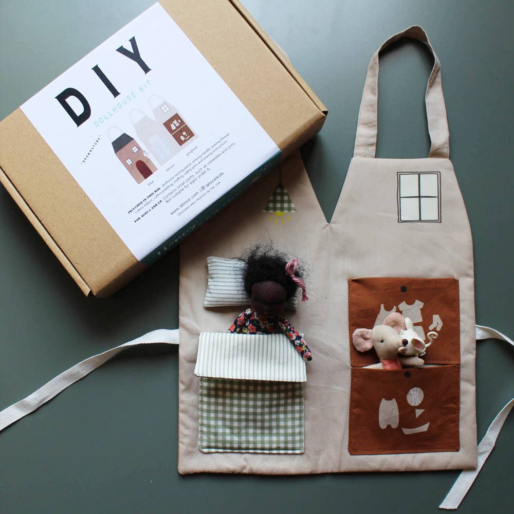 DIY Travel Dollhouse Kit, Gingham
