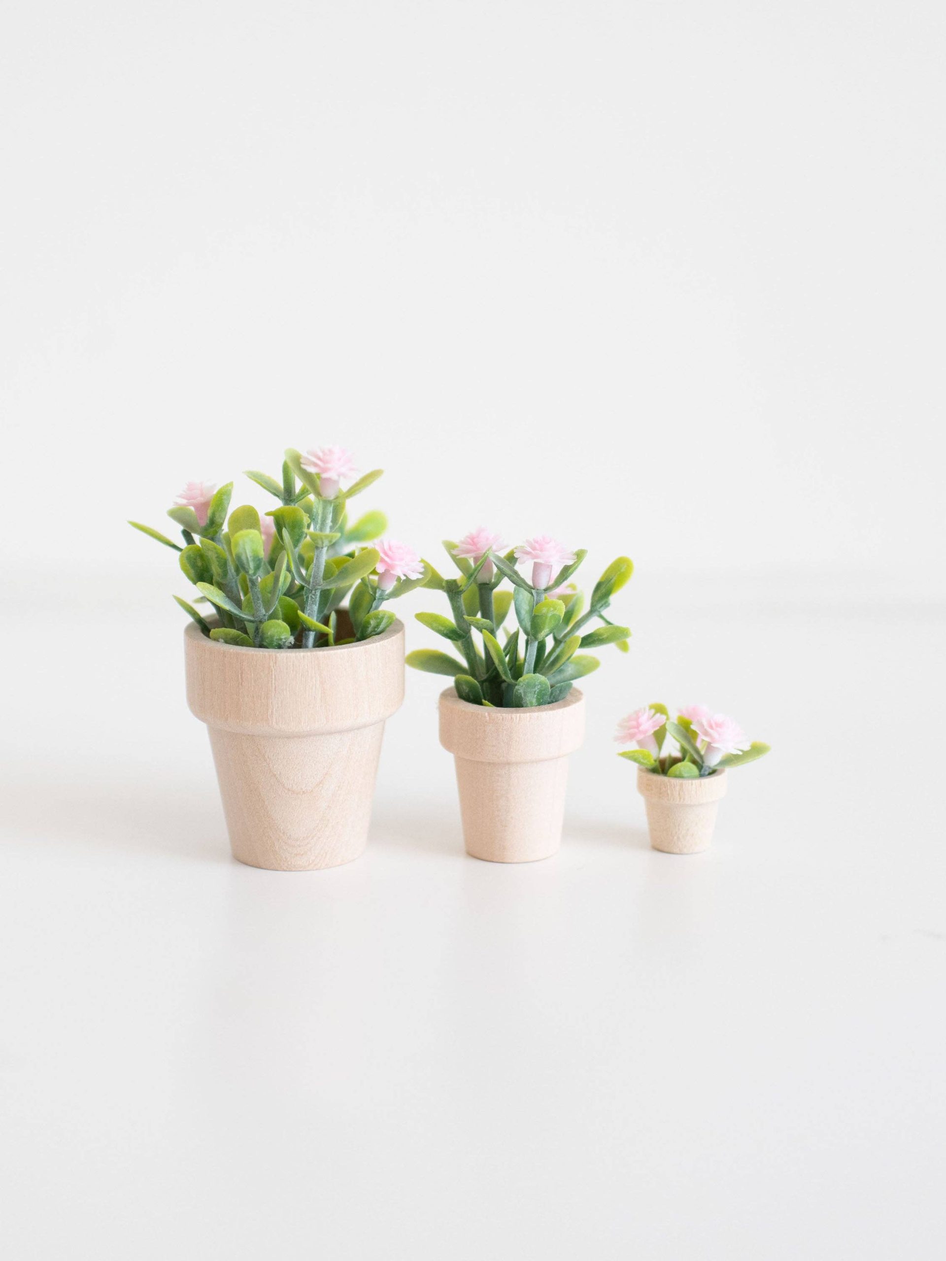 Dollhouse Spring Potted Flower Plant | Pink / Small