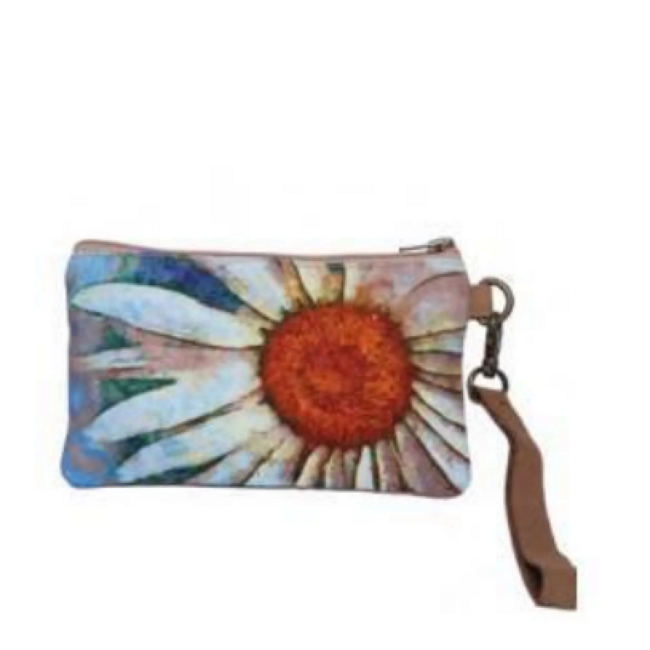 Daisy Wristlet