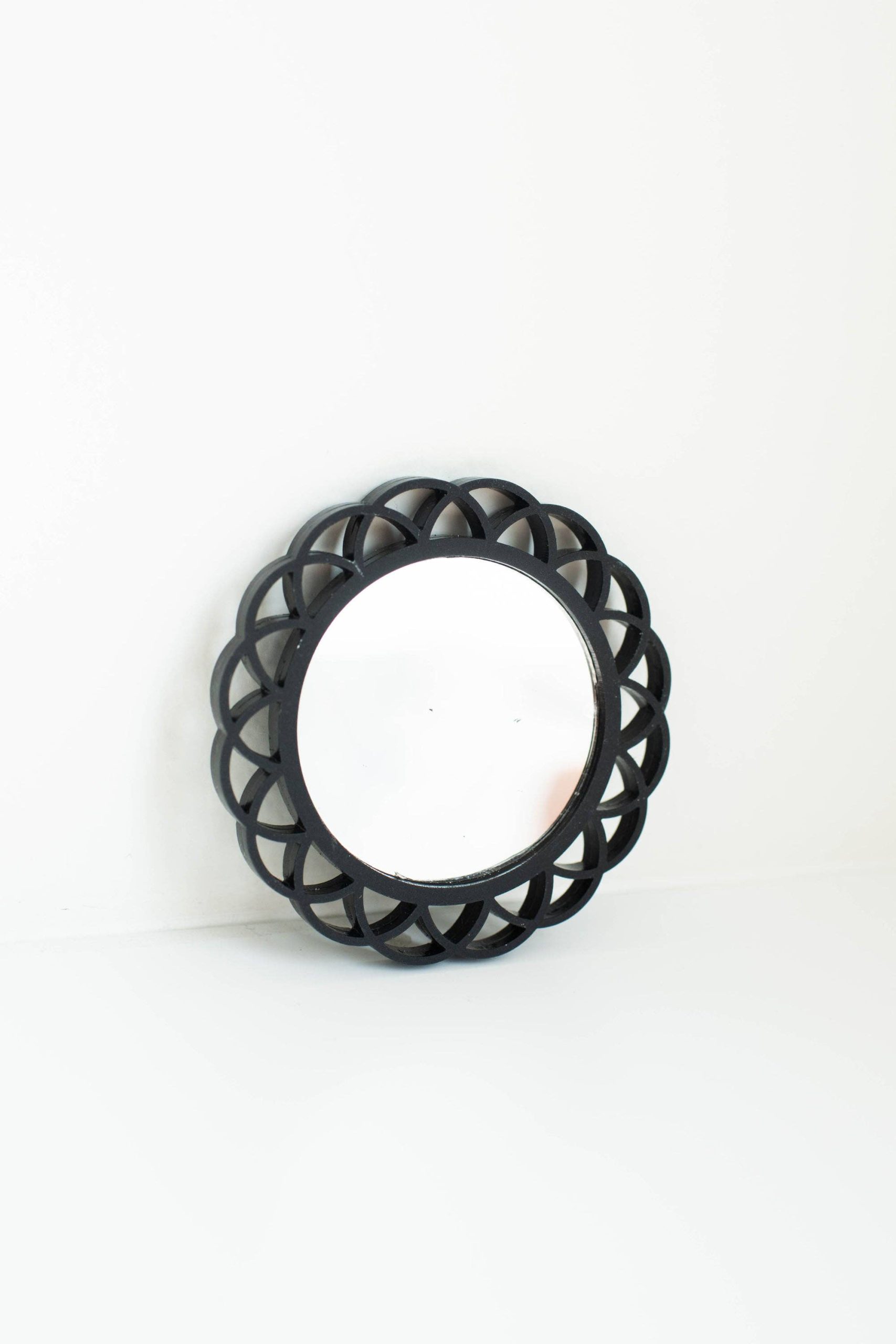 Dollhouse Florina Scalloped Mirror | Black Acrylic