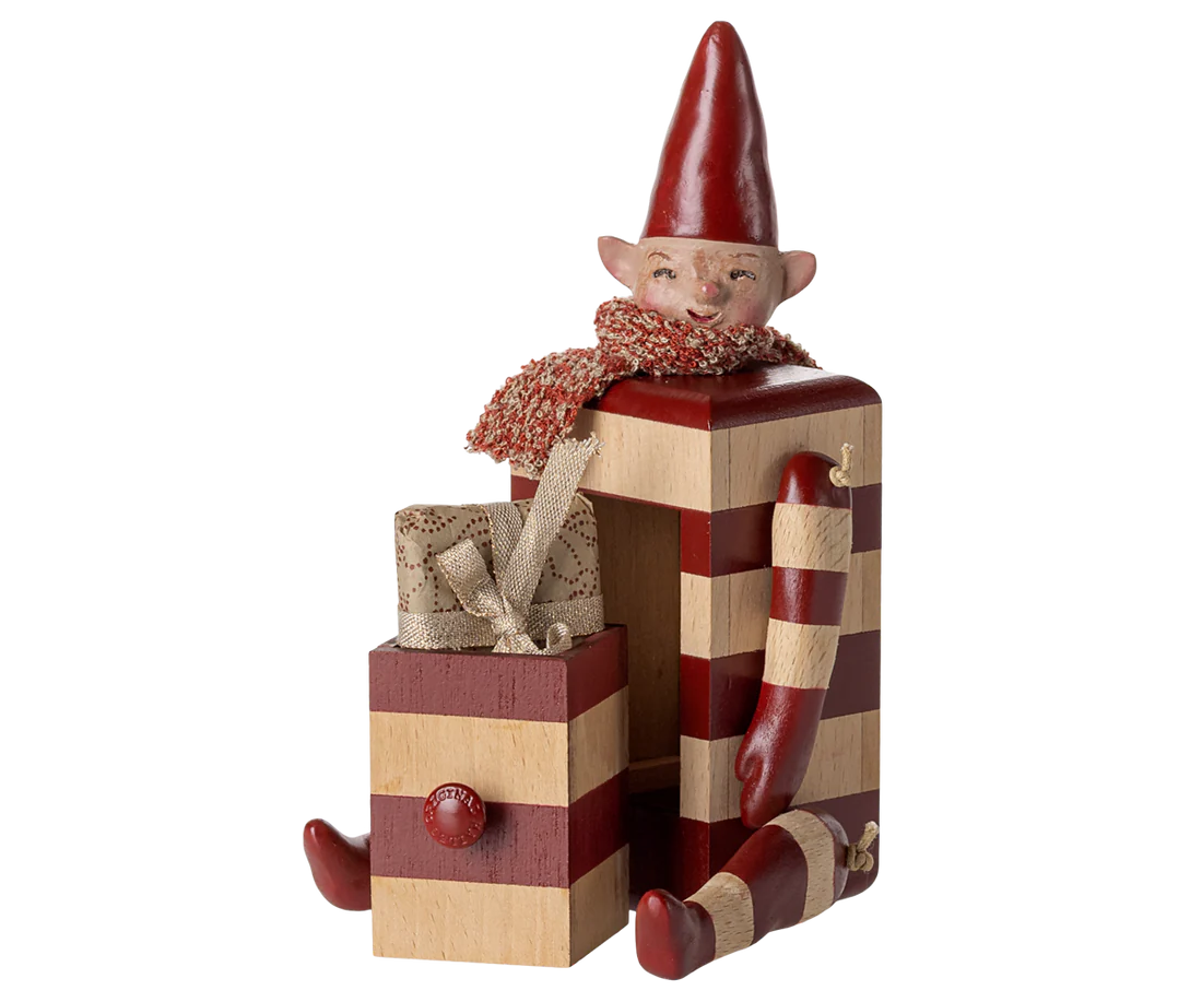 *NEW* Elf with drawer - Red