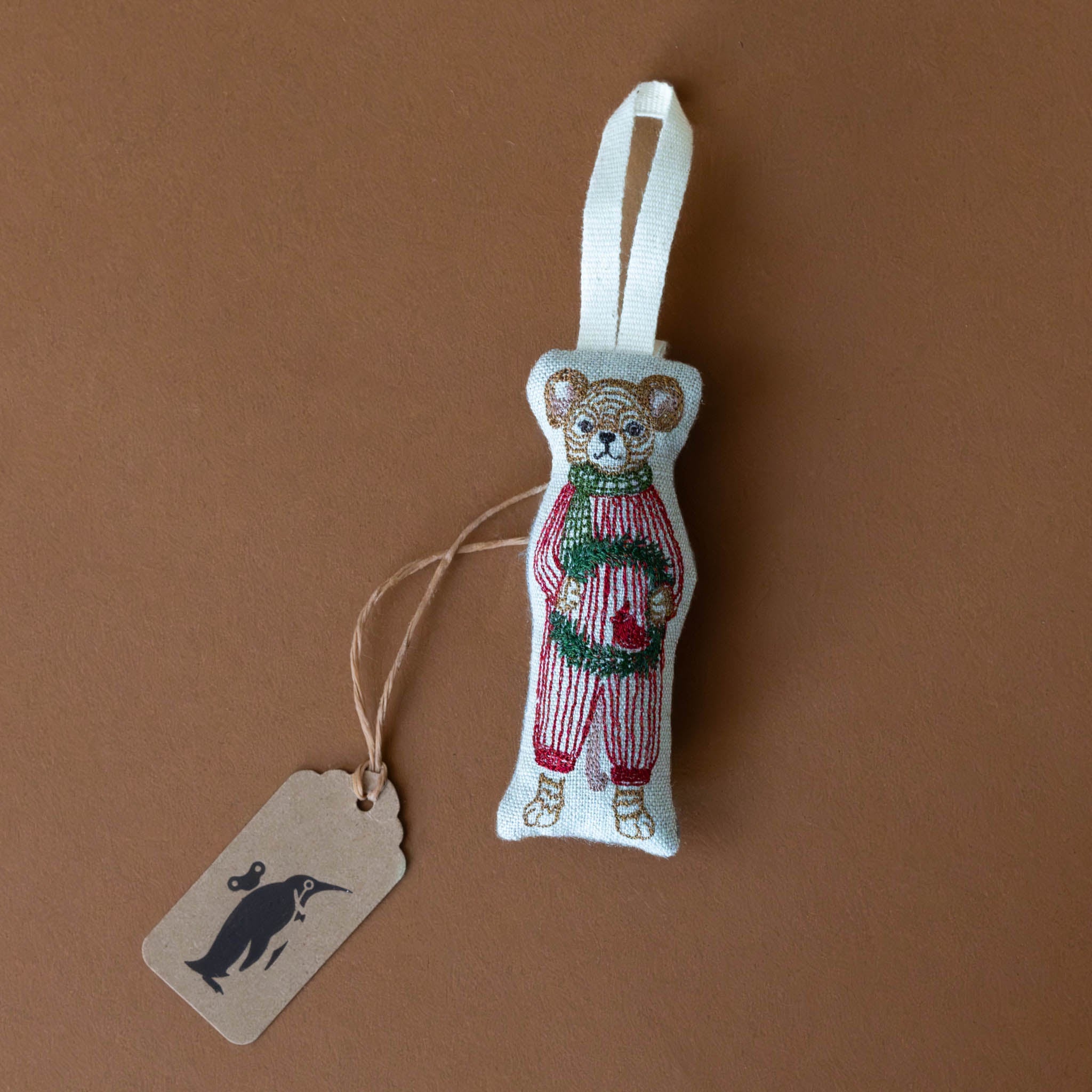 Embroidered Ornament | Mouse with Wreath