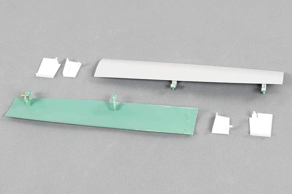 FlightLine 1600mm P-38L Main Gear Doors - Green