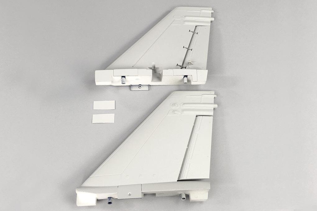 Freewing 90mm EDF F/A-18C Hornet Vertical Stabilizer Set - Base Gray