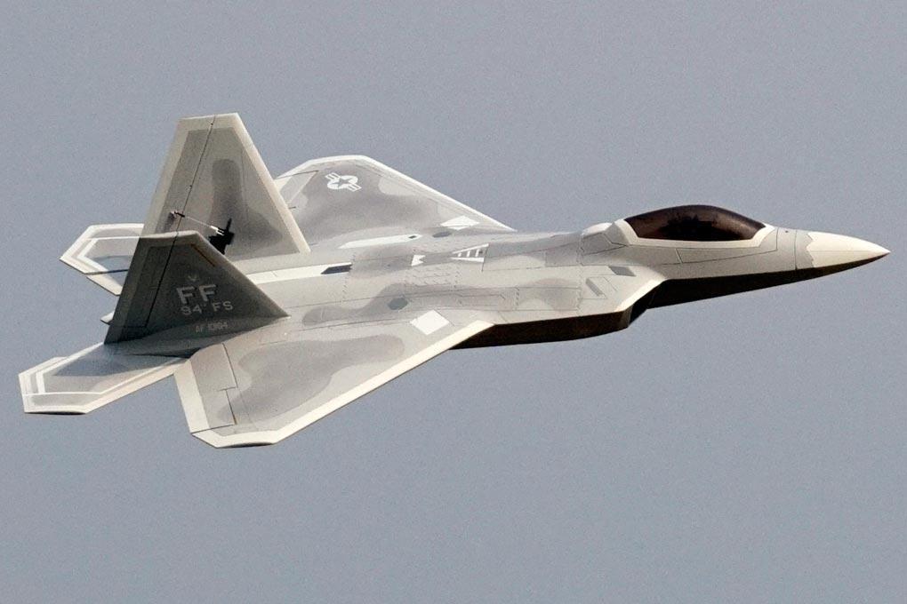 Freewing F-22 Raptor Ultra Performance 8S 90mm EDF Jet - PNP