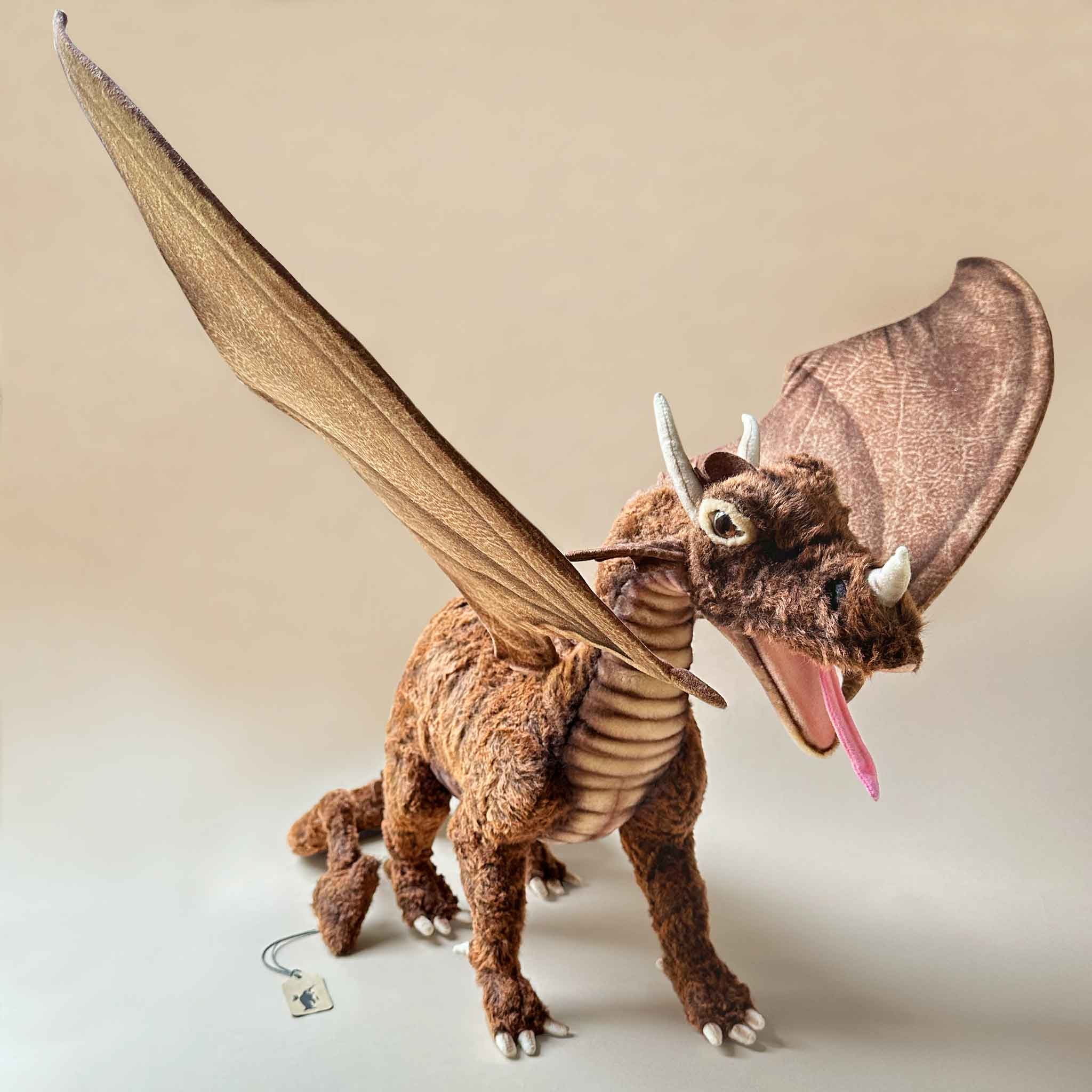 Great Winged Chestnut Dragon