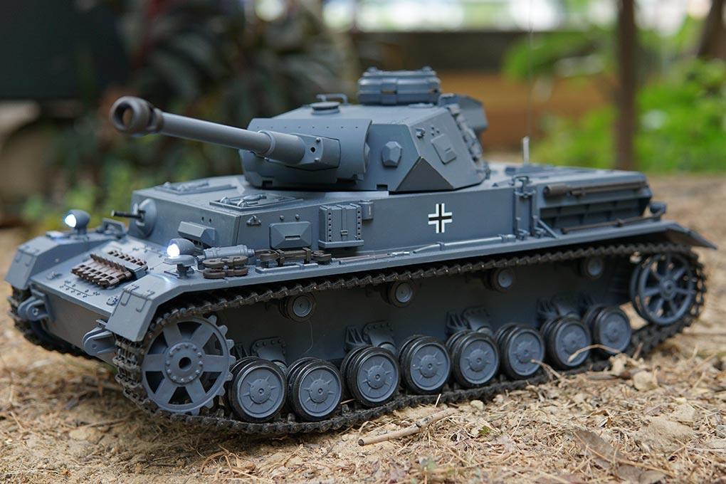 Heng Long German Panzer IV (F2 Type) Upgrade Edition 1/16 Scale Medium Tank - RTR