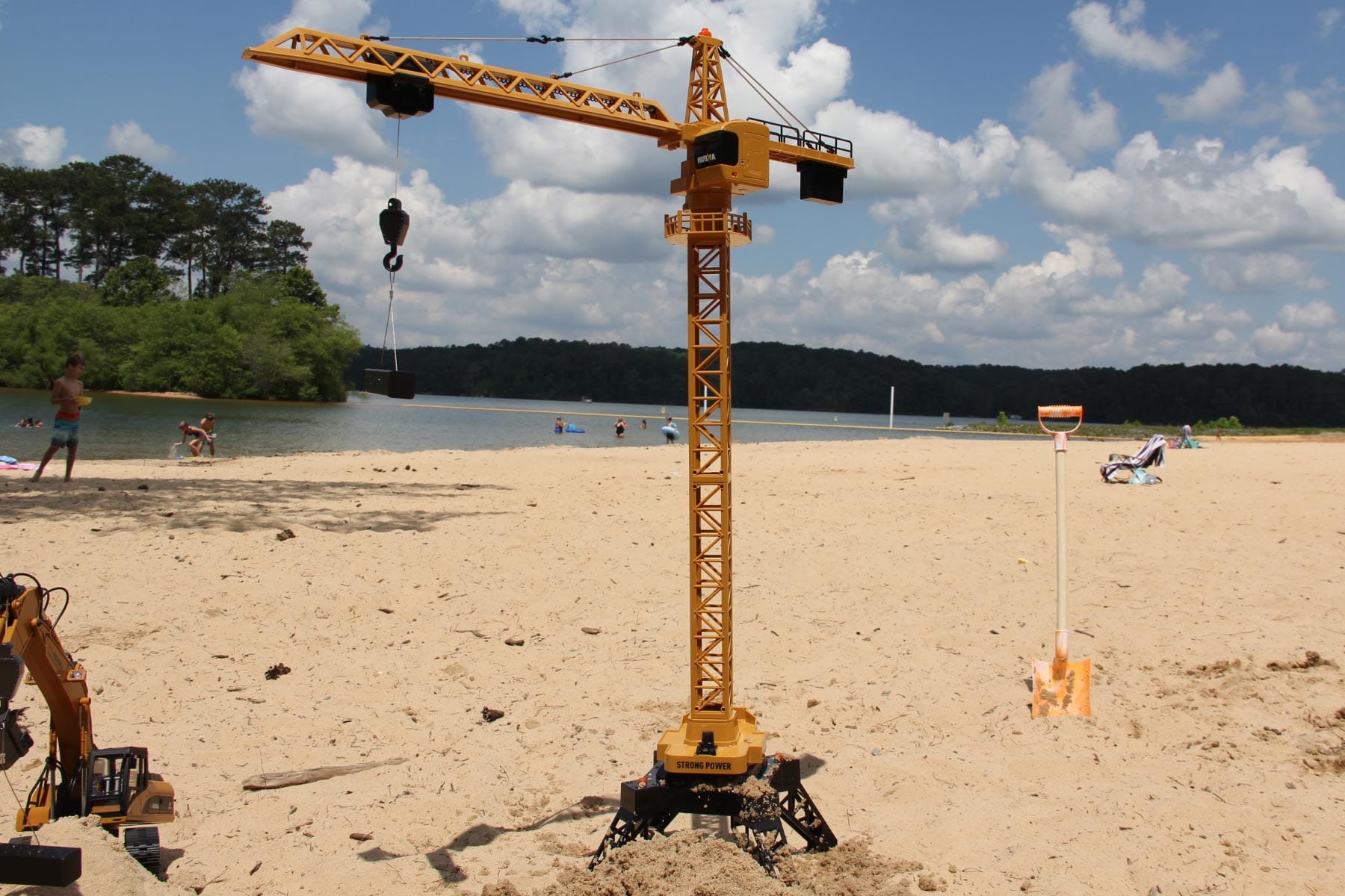Huina LEB550EC 1/14 Scale RC T-Crane - RTR