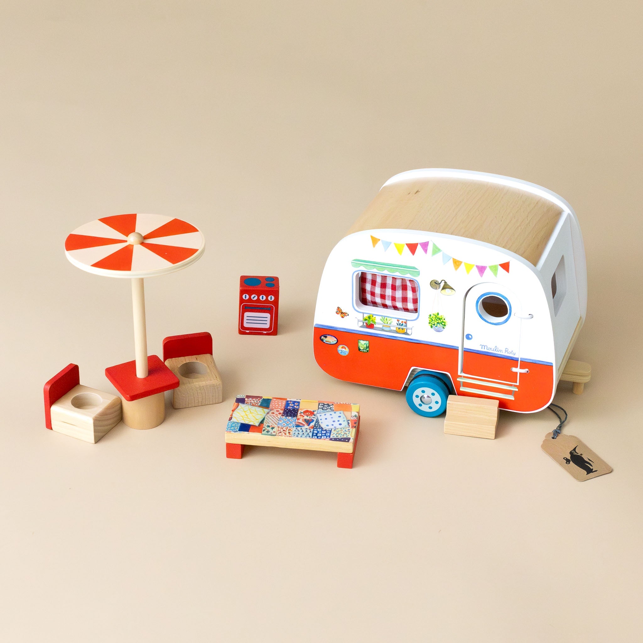 La Grande Famille Wooden Camper Play Set