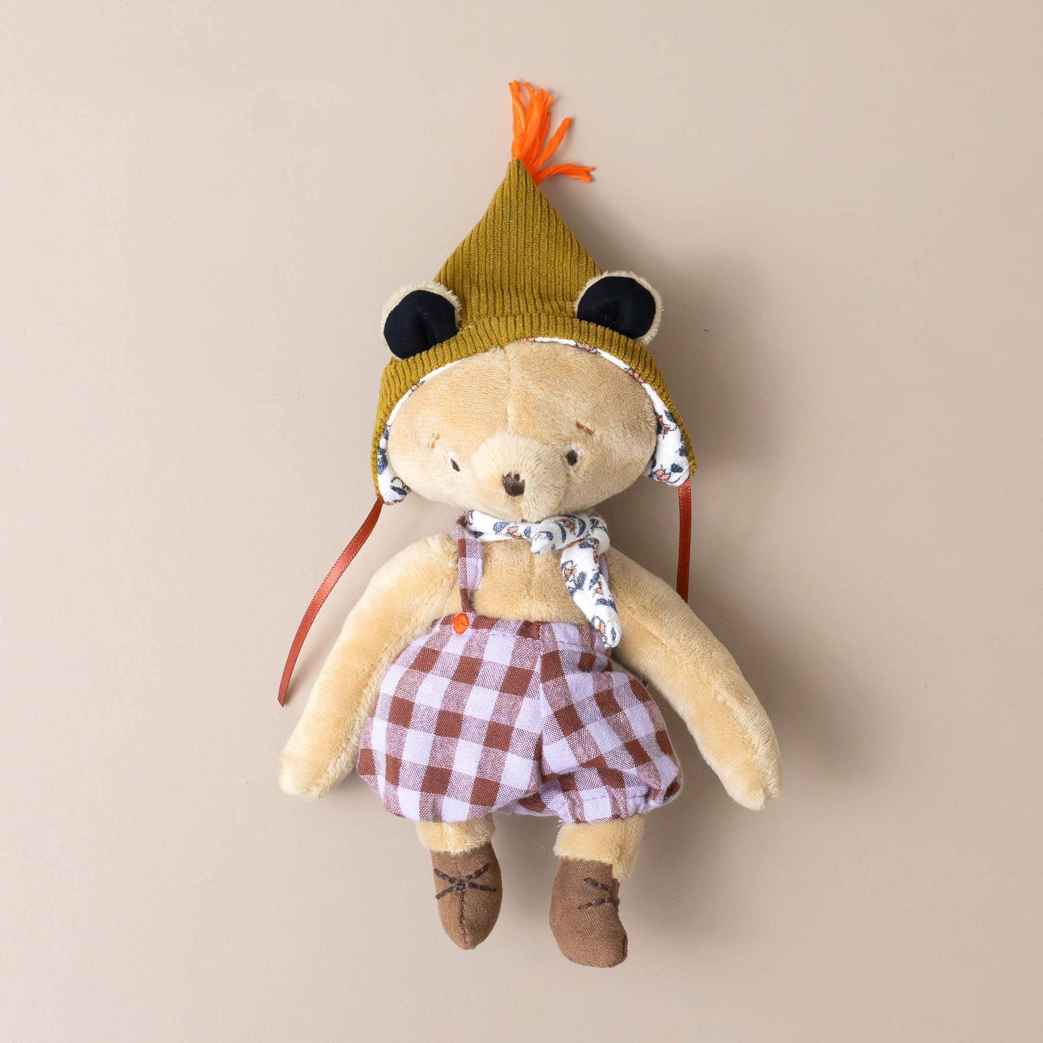 Les Minouchkas Emile the Bear