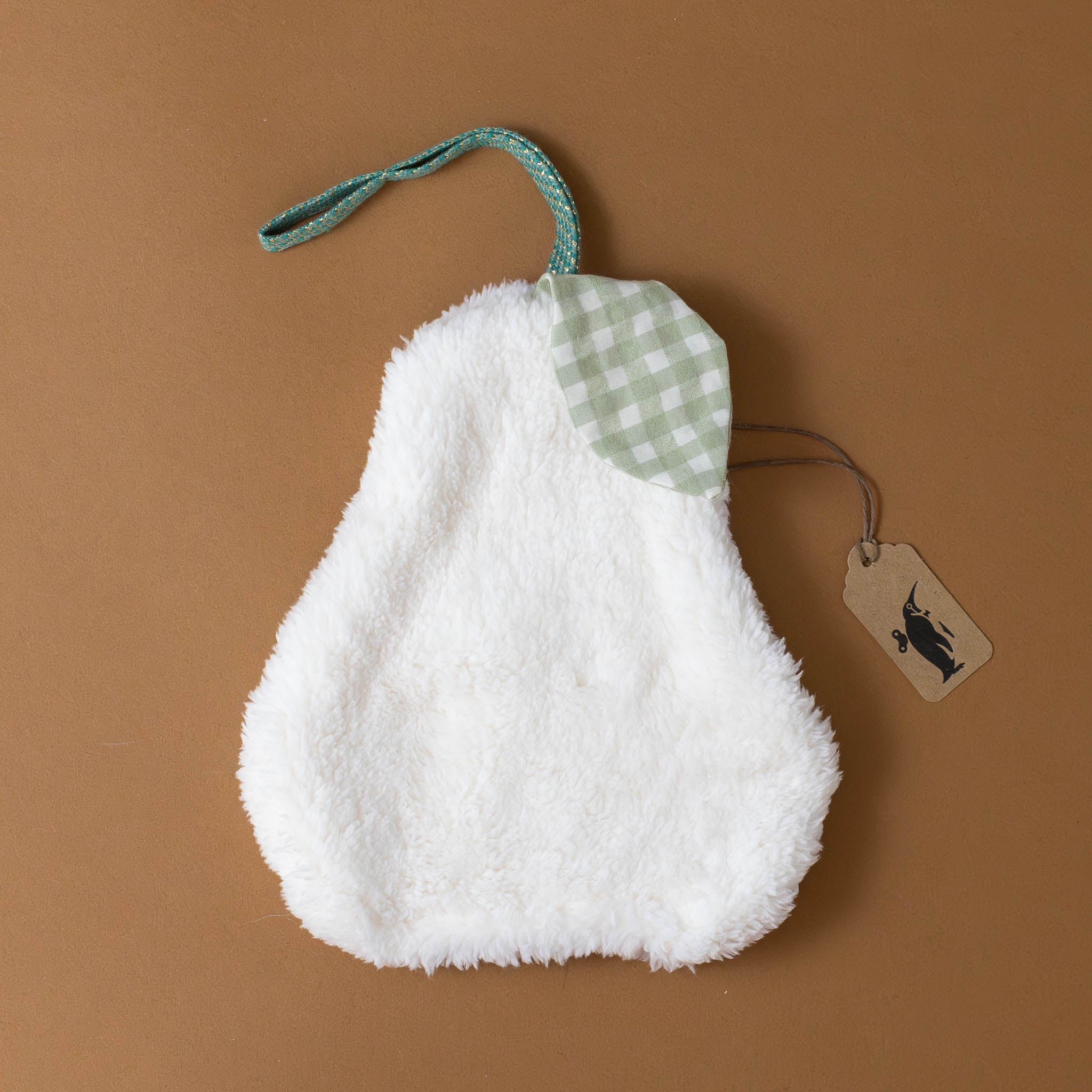Little Fuzzy Pear Lovie | Amande