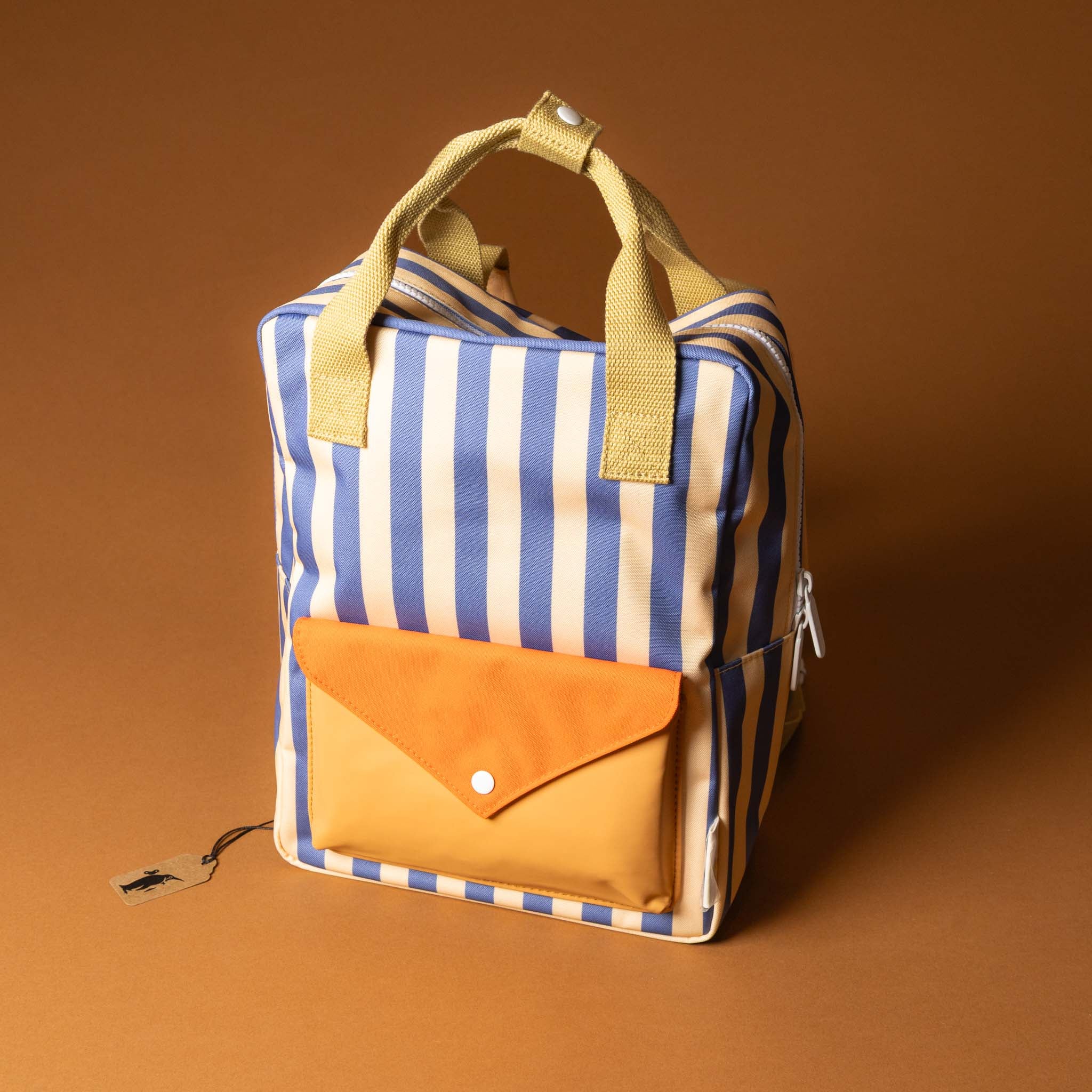 Recycled Wonders Envelope Backpack | Medium - Ocean Stripe